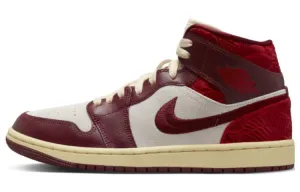 Jordan 1 Mid SE Tiki Leaf Team Red (W)