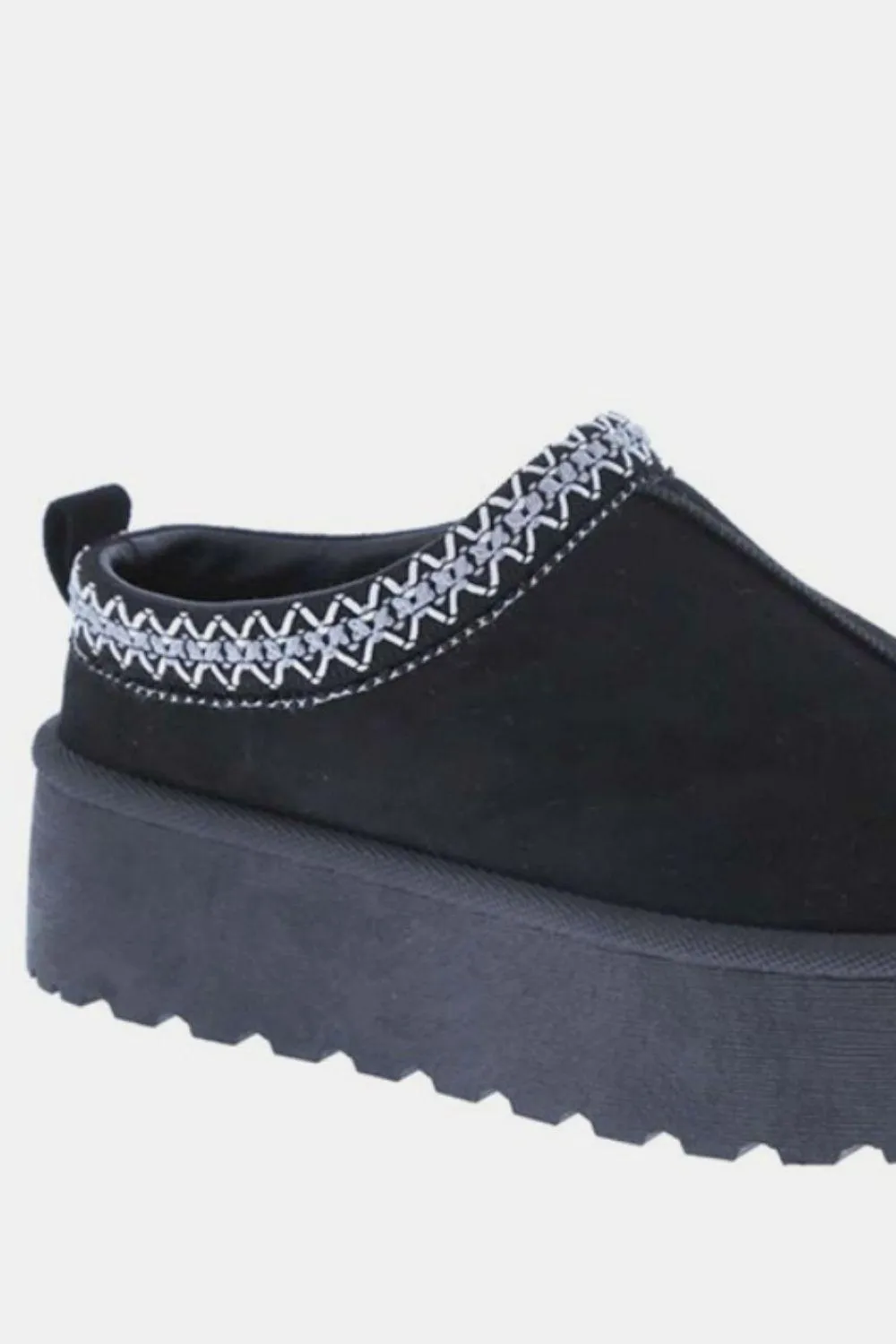 Weeboo Platform Black Slip-On Boots Embroidered Trim Flat Shoes
